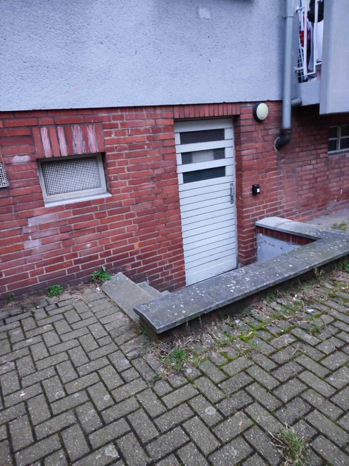 Ferienwohnung Monteurwohnung Messewohnung Duisburg Sued Grenze Duesseldorf 6 Personen Esterno foto